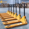 Xe nâng tay 2 tấn