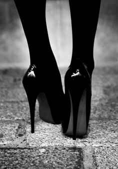 Down at heel #fashion #heels