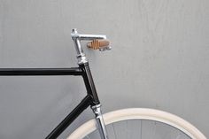 Bertelli • Biciclette Assemblate • New York City • Domenica #bertelli #bicycle