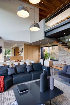 Contemporary House in Blair Athol, South Africa