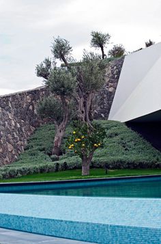 CJWHO ™ (Cascading Lava Flows Inspiring Modern...) #design #photography #architecture #luxury #housing
