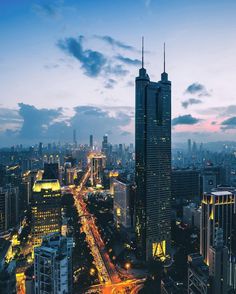Incredible Rooftop Photography of Shenzhen by Ivan Sidorenko