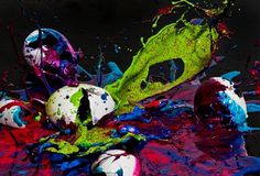 Eye-Popping Photos Capture Splattered Eggs Frozen in Time | Co.Design #glitter #smash #eggs #photography #cracked #neon