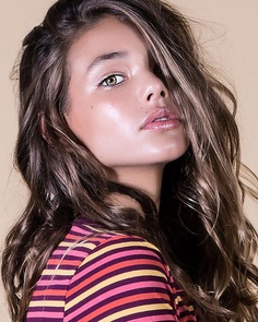 #teenmodel: Gorgeous Portrait Photography by Kylie Southwood