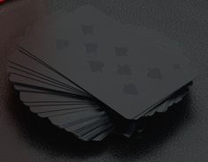 White-on-white/black-on-black playing cards | Minimalissimo