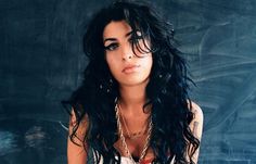 Google Image Result for http://cdnl.complex.com/assets/CHANNEL_IMAGES/MUSIC/2011/07/amy-winehouse-top-10.jpg #winehouse #girl #photography #music #musician #amy #female