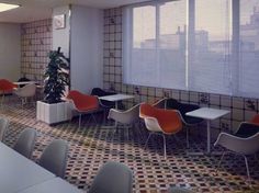 �n�[�}���~���[�̂����ЂƂ̗��j �鑠�ʐ^���������������y���N�C� #moder #molded #furniture #mid #century #plastic #japan #eames