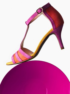 marie monin color wheelie, photography by © Sofus Graae Studio. #Stilllife #stilllifephotography #SofusGraae #Studio #editorial #shoes #heels #highheels #sandals #green #yellow #fucasia