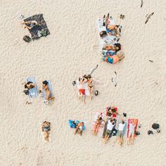 Beachscapes of Miami: Minimalist and Colorful Drone Photography by Luis Aguilera