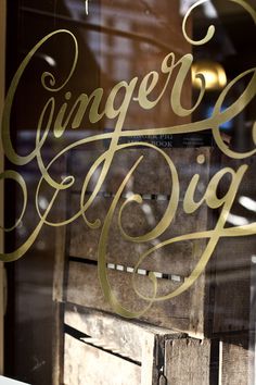 Ginger Pig #window #ginger #pig #typography
