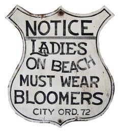 Typography / #sign #bloomers