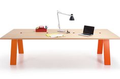 Desk by Iagranja Design #furniture #desk