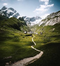 Beautiful Mountain Landscape Photography by Marco Bäni