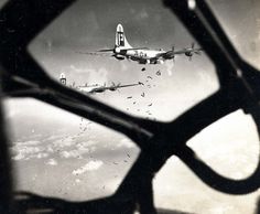 GreyHandGang™ #war #bombs #airplane