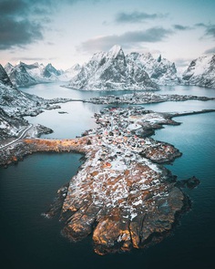 Stian Klo Captures The Most Beautiful Places in Lofoten Islands