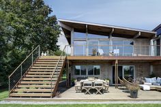 Far Pond house renovated by Bates Masi Architects - www.homeworlddesign. com (1) #interior #design #architecture