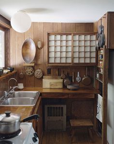 Image Spark dmciv #storage #wood #interiors #kitchens