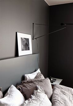 The Design Chaser: Dark Walls in the Bedroom | x 3 #interior design #decoration #decor #deco