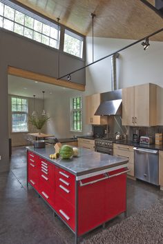 Interior Inspiration: 12 Kitchens with Color Photo #interior #kitchen #design #decoration