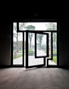 ohhhh #glass #door #architecture