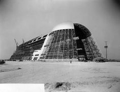 Construction of Hangar One at NAS Sunnyvale circa 1931 - 1934 | Flickr - Photo Sharing! #california #construction #nasa #design #1930s #industrial #architecture #aerospace #sunnyvale #nas #bw #hangar