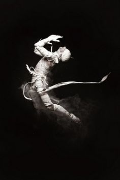 Marieaunet: Mehmet Turgut - Dance in the Shutter #mummy #photography #dancing #dance