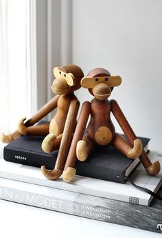 Just looking at his sweet face and silly limbs makes me smile. #graylabel #monkey #wood