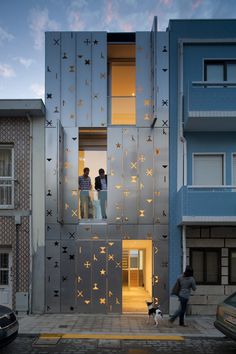 House 77 / dIONISO LAB