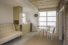 Small Studio Apartment Designed by the Mexican Studio Palma on the Roof of a House 7