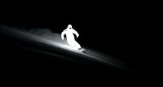 L.E.D. Surfer – Snowboarding in Complete Darkness - Enpundit #snowboarding #in #snow #snowboarder #photography #glow #dark