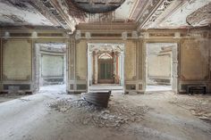 Mirna Pavlovic Documents The Decline of Grand European Villas