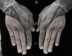 ink's #tattoo #hands