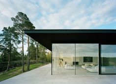 CJWHO ™ (Modern Lake House by John Robert Nilsson Overby...) #house #design #photography #architecture #lake #exteriors #luxury