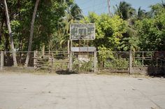 EVERYTHING IS AMAZING AND NOBODY IS HAPPY #hoops #adrian #photography #skenderovic #philipine #basketball