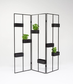 Hanna Särökaari Designs the Adjustable Verso Vertical Plant Stand