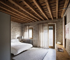 Medieval House Gets a Contemporary Renovation in Catalonia 9