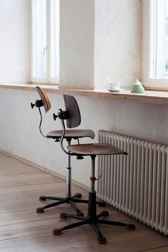 Lyla & Blu #interior #inspiration #chair #design #wood
