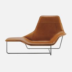 Lama 921 chaise longue | iainclaridge.net #furniture #chairs