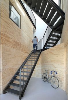 Lofthouse in Amsterdam / Marc Koehler Architects