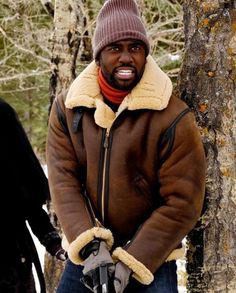 Famous #TVSeries, #WynonnaEarp is leading the #Audience and so its #Fashion. #ShamierAnderson Wears this Excellent #B3ShearlingJacket.