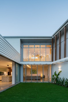 Brisbane City Courtyard House / Kelder Architects