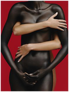 arjowiggins #beauty #woman #nude #feminine #human #photography #embrace #hands #diversity #female #race