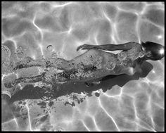 Deanna Templeton Sexy "Swimming pool" Series | Trendland