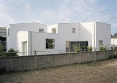 Two Houses and Two Studios by RAUM #modern #design #minimalism #minimal #leibal #minimalist