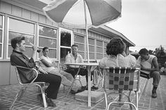 Unseen Elvis: Elvis relaxes on the back patio #patio #elvis #party