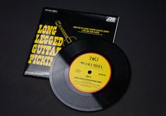 Johnny Cash Cover #album #folk #cash #yellow #black #cover #artwork #vinyl #johnny #and #country