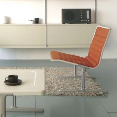 WANKEN - The Blog of Shelby White » Braun Product Collection #chair #braun #vintage #rams #dieter