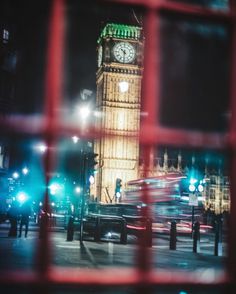 Stunning London's Street Snapchats by Nige Levanterman