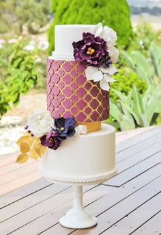 The Most Sensational Floral Wedding Cakes - floral cakes