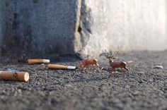 Slinkachu_little_people_street_art_7 #miniature #diorama #art